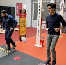 Jetten için bir politika danışmanı olarak siyasi kariyerine başladı d66 içinde hizip senato arasında devletleri genel ve. Ientje On Twitter Vandaag Was Het De Beurt Aan Rob Jetten Om De Bevolking Uit Te Lachen In De Sportschool Op Het Zelfde Moment Krijgen Een Paar Burgers Een Boete Voor Een Potje Voetballen