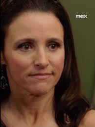 Sarah Sunderland's Instagram, Twitter & Facebook