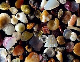 This Is What Sand Looks Like Under A Microscope Things Under A Microscope Microscopic Photography Grain Of Sand