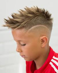 Kids' haircuts are a rite of passage for parent and child alike. 100 Excellent School Haircuts For Boys Styling Tips