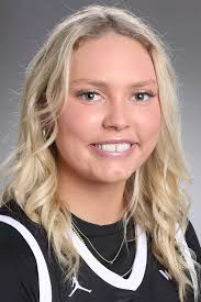 Hannah Rapp's Instagram, Twitter & Facebook