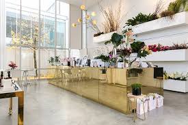 Designer Florists The Cool Hunter Flower Shop Interiors Flower Shop Design Shop Interiors