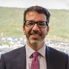 F Kris AUBREY-BASSLER