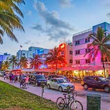 South Beach In 2021 South Beach Miami Ocean Drive Miami Miami Travel