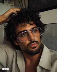 Director: Jessica Batson @jessbatson DP: Joe Martinez Jr. @instajammer  Costume Designer: Abigail Searls @abigaildorotheasearls Hair Stylist:  Tiffany Anderson @call_me_tifff Makeup Artist: Jenny Lynn Bouton  @jennybouton Steadicam: Dae Hyun Kim ...