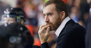 HOCKEY SUR GLACE. Gap : Éric Blais, l'entraîneur des Rapaces, placé à  l'isolement