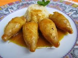 El guiso de calamares con chipirones quedará riquísimo si lo acompañas de una ensalada fresca, como esta de mango con. Cocinando Para Ellos Chipirones Rellenos De Boletus Y Langostinos Chipirones Rellenos Chipirones Receta Chipirones