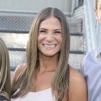 Lauren Grimmer's Instagram, Twitter & Facebook