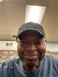 Hi I'm Kenneth my bday is 8/19 waddup gang