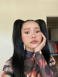She has issued an apology for her controversial rising sun tattoo. Bella Poarch On Twitter Hiiii