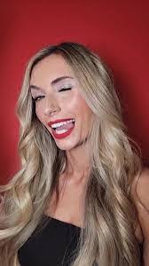 Carissa Flowers's Instagram, Twitter & Facebook