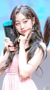 Click For Full Resolution 190105 Lovelyz Jisoo And Her Nintendo Switch Kpop Girls Seo Jisoo Beauty Girl
