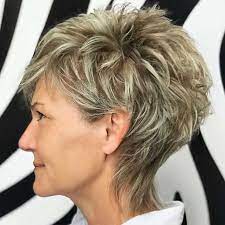 Risultati immagini per capelli corti biondi mesciati haarschnitt bilder, haarschnitt stile, . Tagli Capelli Corti Donne Over 50 Estate 2020 Capelli Capelli Corti Tagli Di Capelli Per Viso Ovale