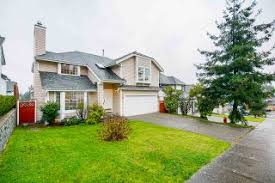 Check spelling or type a new query. 1405 Mountainview Court In Coquitlam Westwood Plateau House For Sale Mls R2524826