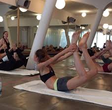 36, 970 90 36 (напротив памятника довлатову). Bikram Yoga Im Selbsttest Sind Ubungen Bei 38 Grad Wirklich Sinnvoll Welt