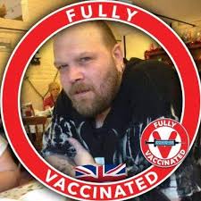 Older men? Do I even look pretty? I don't get any likes 💔