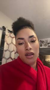 Ive been a bigfoot Bama my entire life! Ive got a sturdy foundation 😂😂😂  #bigfeet #whiteshoes #gigileflair