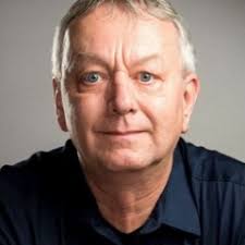 Stream Ross M. Whitney music