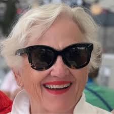 These Palm Beach plastic surgeons must be stopped. This cannot be the same  person.