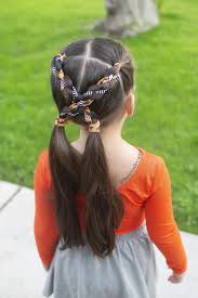 Whether your kid has light hair, dark hair, thick hair, fine hair, short hair or long hair, we've covered the gamut to ensure there's a look for every kind of hair. Fun Halloween Hairstyles For Girls Halloween Hair Follow Along Hairtodream Ig Hair To Dream Fb Hairtodream Yo Girl Hairstyles Kids Hairstyles Hair Styles