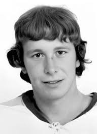Player photos for the 1971-72 Peterborough Petes at hockeydb.com