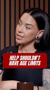 Throwback to our Birdies for Bridges event last month! We were so grateful  to have @macklemore not only sponsor, but for making time to talk to us,  spend some time with us,