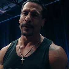 Stopped by South Gate to support our endorsed candidates for South Gate  City Council: Franbert Calderon, Maria Davila, and Gil Hurtado! GOTV  weekend is in full swing, let's get out and talk