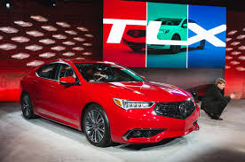 The 2018 Acura Tlx Gets A Midlife Refresh And A Reveal Date At The 2017 New York Auto Show Acura Tlx Acura New Cars