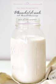 Anzeige Selbstgemachter Mandeldrink Mandelmilch Mit Rosenblutensirup Lecker Rezepte Mandelmilch