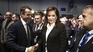 «έχουμε μία πολύ καλή σχέση με την ντόρα. Mpakogiannh Katanow Thn Apofash Toy Kyriakoy 8a Ton Kanoyme Ton Kalytero Prw8ypoyrgo Ths Xwras