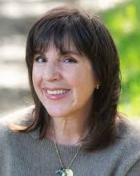 Alexis Passmore's Instagram, Twitter & Facebook