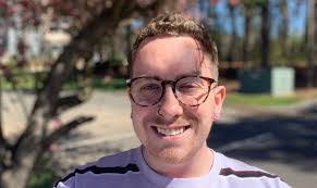 Victor Boles's Instagram, Twitter & Facebook