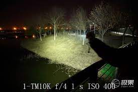 The bright and robust led cree bulb can burn as bright as 400 lumens, delivering incredible brightness in the darkest of environments. è¦å¤šäº®æœ‰å¤šäº®9000æµæ˜ŽæŽŒä¸Šè¶…çº§æŽ¢ç…§ç¯nitecore Tm æžæžœ