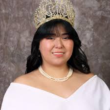 Isis tells a story with gala bal masque