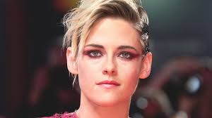 Born and raised in los angeles to parents who both worked in the entertainment industry, stewart first gained notice at. How Kristen Stewart Really Feels About The Twilight Saga