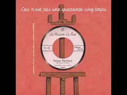 Partout dans la salle des regards admiratifs suivaient nos belles mines bronzées et nos tenues pittoresques. Monte La Rue Passe Partout Youtube