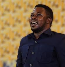 KATAA KUVUNJWA MOYO Matendo ya mitume 21:13 Ndipo Paulo alipojibu,mnafanya  nini,kulia na kunivunja moyo?kwa maana Mimi licha ya kufungwa,ni tayari  hata kuuawa ktk Yerusalemu kwa ajili ya jina lake Bwana Yesu. -->Watu