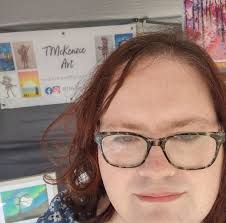 So I think Stephen Pacey is the greatest narrator of all time. Who else is  a really good narrator that acts out the character as well as he does?￼￼