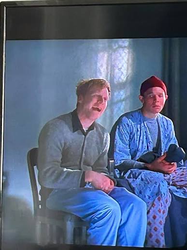 Just sat down to watch Patch Adams and look who I found.