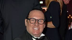 Autos & Frauen: Gelungene Promi-Party in Stuttgart