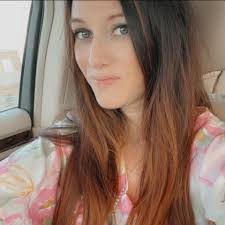 Jamie Grams's Instagram, Twitter & Facebook