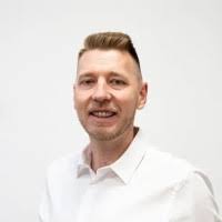 500+ "Fronek" profiles