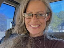 Heather Ryals's Instagram, Twitter & Facebook