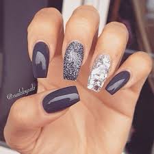 Why exactly simple winter nail designs are selected by the overwhelming majority of clients? 39 Simple Winter Nails Art Design Ideas 33 Aksahin Jewelry Beautiful Nails Nail Designs Nails
