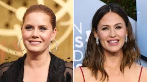 Aug 27, 2019 · as rare as a long and prosperous career in hollywood may be, and as difficult as it could be to remain a prime actress for all these years, jennifer garner managed to achieve the impossible with her gifts of talent. Jennifer Garner Amy Adams Team Up To Help Kids During Coronavirus Variety