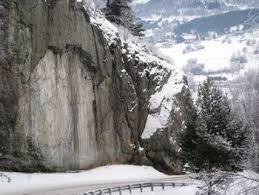 De fleste innbyggerne bor i vågåmo, lalm og tessanden. Vaga Kommune Lokalhistoriewiki No