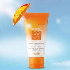 The natural and organic sun cream has a fruity coconut and pineapple fragrance. Sunblock Face Body Whitening Waterproof Sunscreen Cream With Spf 30 Oem Buy Sunscreen Body Face Body Sun Cream Wholesale Sunblock Lotion Whitening Product On Alibaba Com