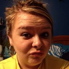 Lacy Bain's Instagram, Twitter & Facebook