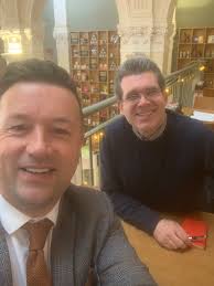 Adrian Hollis (@AdrianHollis)