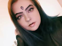 Hi my name is Miss Jill Hobbley I'm a switch , lm also a fictional Mistress  , Mistress Raven. I have a few